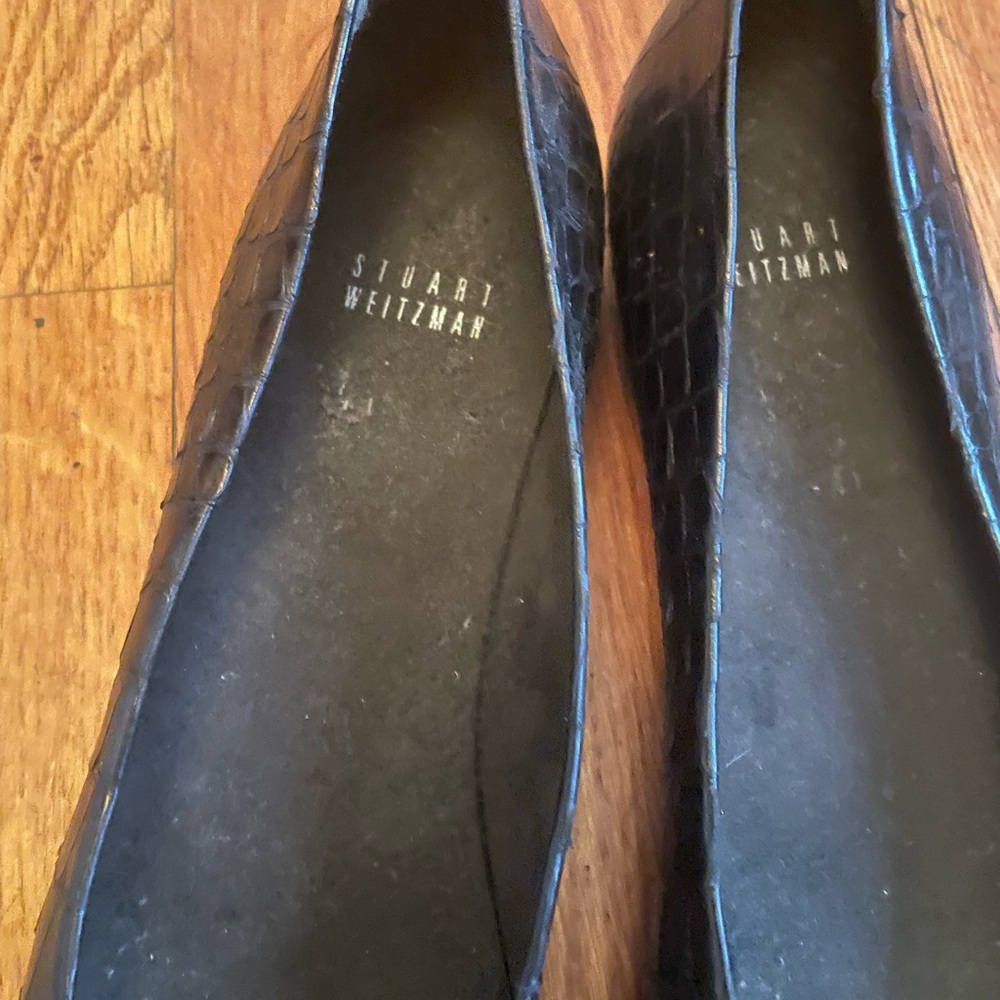Stuart Weitzman Black Textured Loafers - Picture 2 of 3